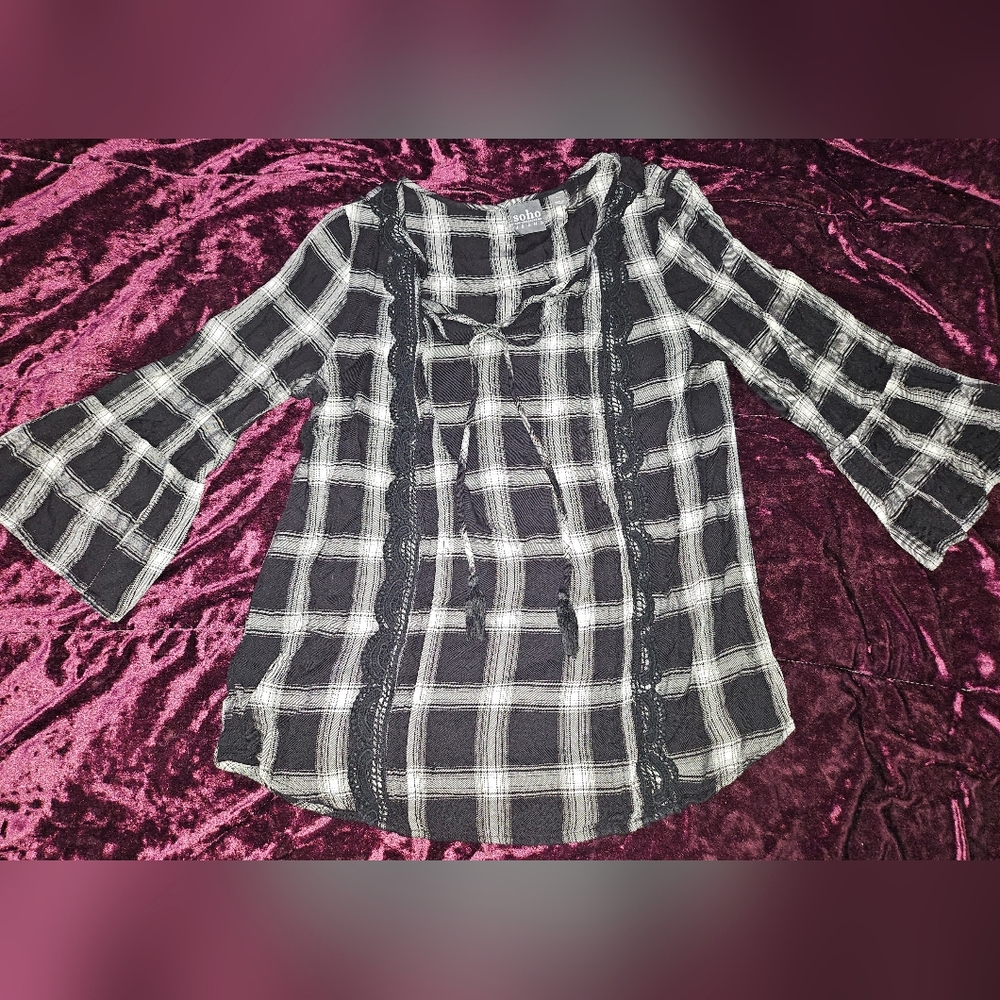 New York And Company Soho Black and White Plaid Top- Size Xs